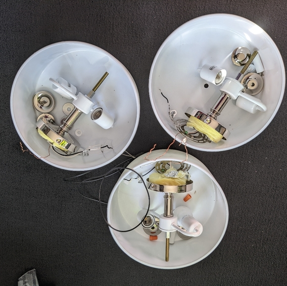 Sealing light white colour round shape set of 3. - Picture 4 of 4